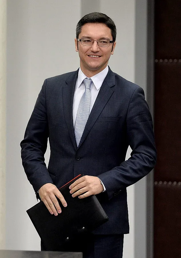 Вигенин се разбра с Лондон за имигрантите