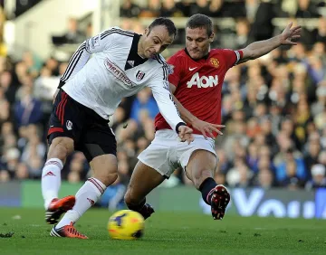 Бербатов концентриран върху Фулъм, Тотнъм с оферта 