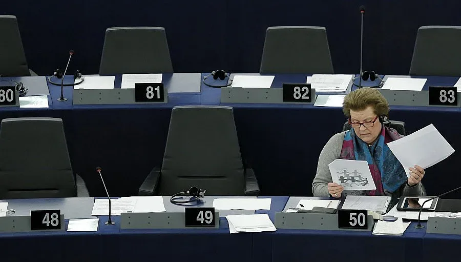 Аут от търгове, ако не плащаш заплати