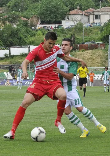 "Ботев" цака ЦСКА за голаджия 