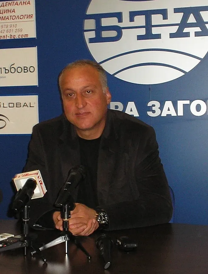 Община пести 40 на сто с ток от слънцето