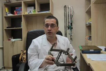 Д-р Минкин избра София пред Париж