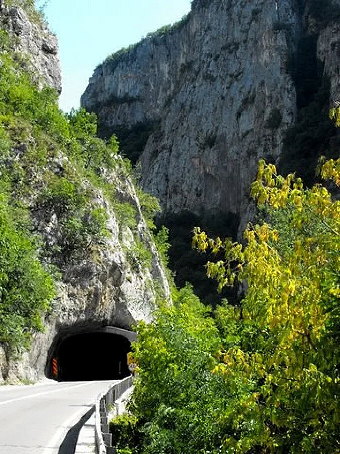 Свързаха Монтана и Ниш със 7 туристически маршрута