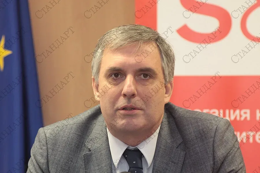 Калфин: Решението ми за евроизборите не е предателство към БСП