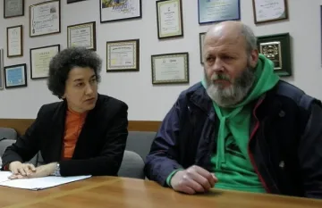 Кмет убеди гладуващ да спре протеста си