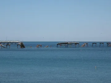 Планират проектиране на разрушена морска естакада