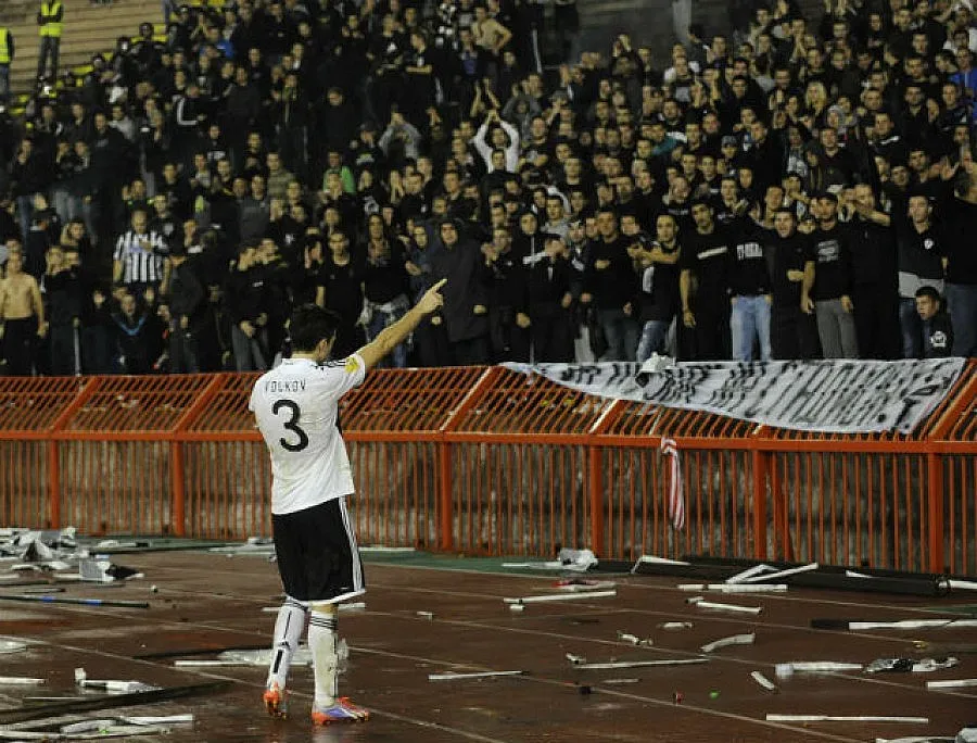 Лудогорец искал защитник на Партизан