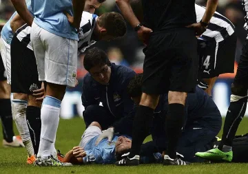 Насри пропуска 6 важни мача за Сити