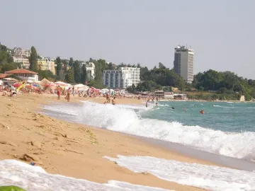 Плажът „Кабакум” запазва името си