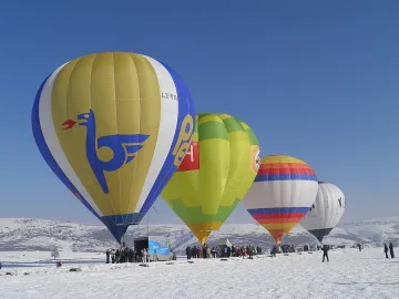 Шоу с балони край Разлог правят 19 екипажа от 7 страни