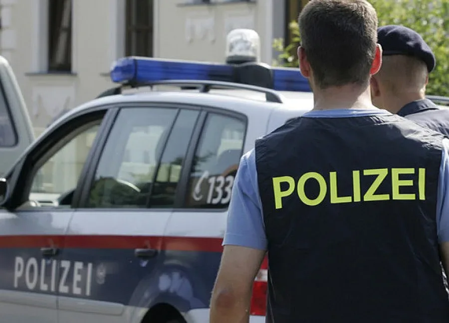 Идентифицираха двете жертви от взрива във Виена