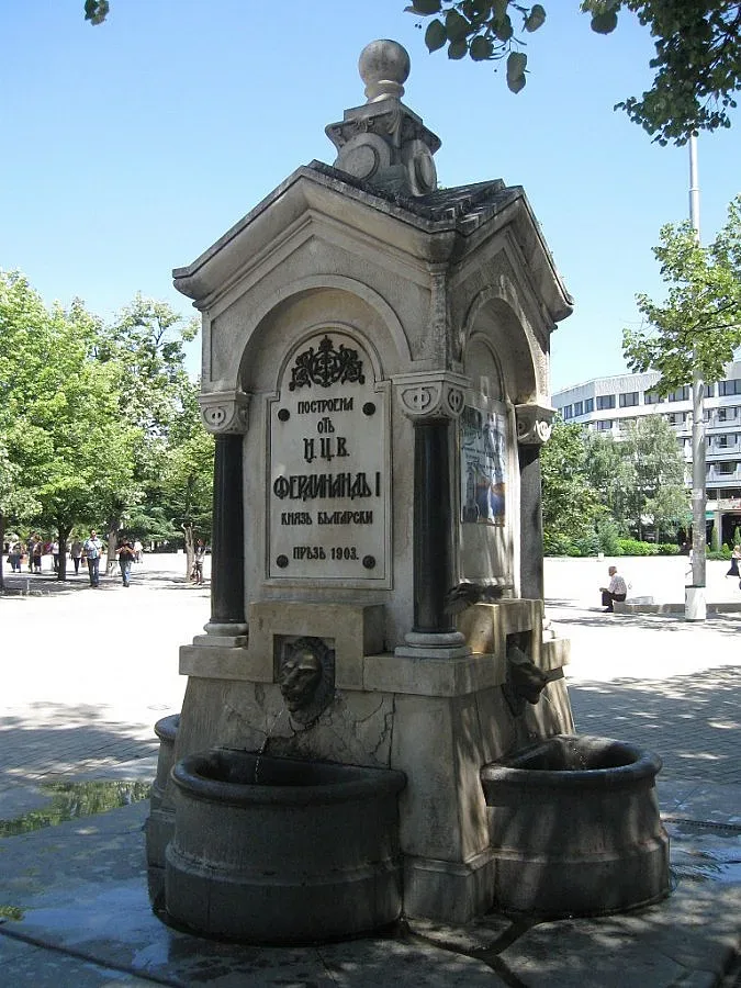 Лъскат емблематичната Лъвова чешма