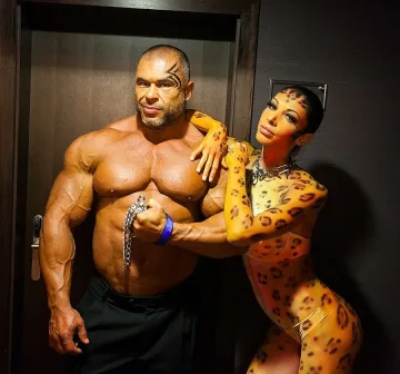 Румънеца и Енчев сложиха Биляна на каишка