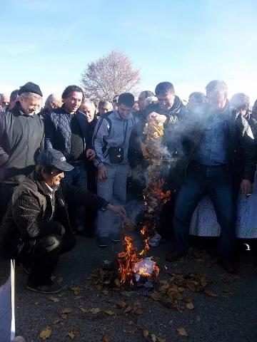 Tютюнопроизводители в Кърджалийско: Не на картела