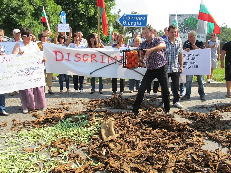 Тютюнопроизводители блокираха пътя към ГКПП Илинден