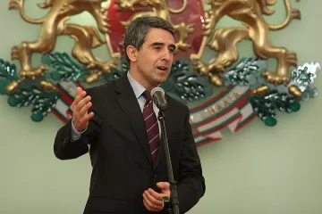 Плевнелиев заминава на посещение в Китай