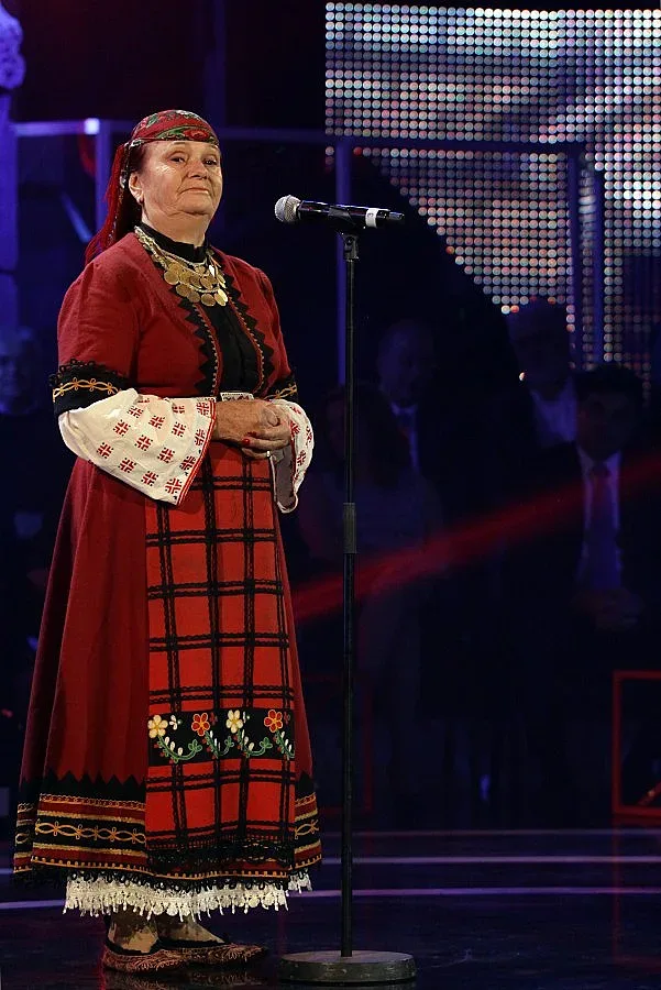 Валя Балканска празнува рожден ден