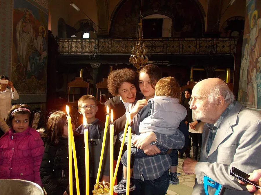 Седем деца имат за кръстница добричкия градоначалник