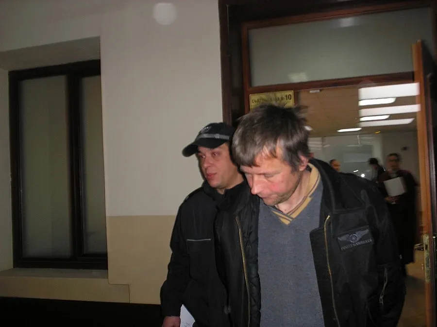 Задържаха холандец-педофил в Стара Загора