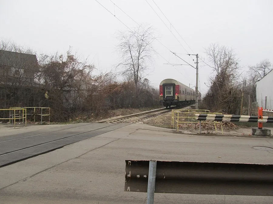 Дете почина след удар от влак