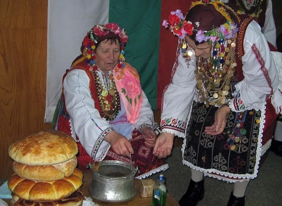 Отбелязваме Бабинден