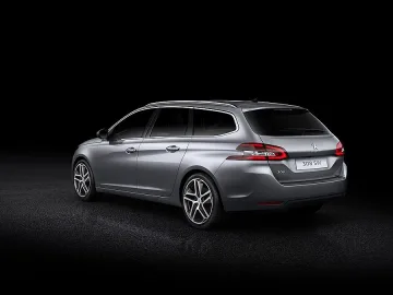 Peugeot показа комбито 308 SW