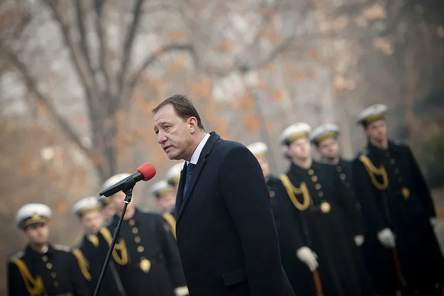 16-а рота заминава за участие в операцията на НАТО в Афганистан