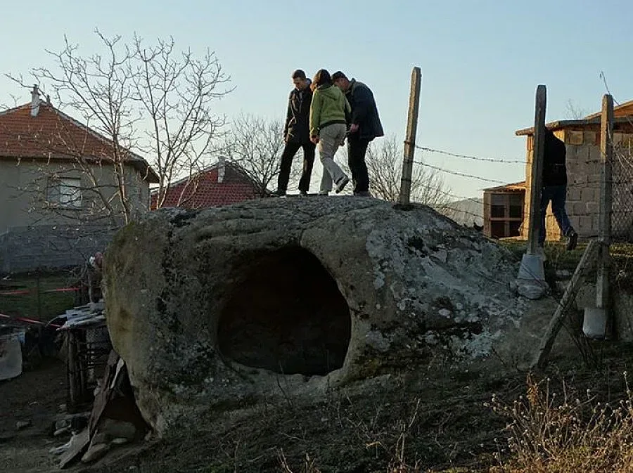 Вълшебни винарни край Бенковски