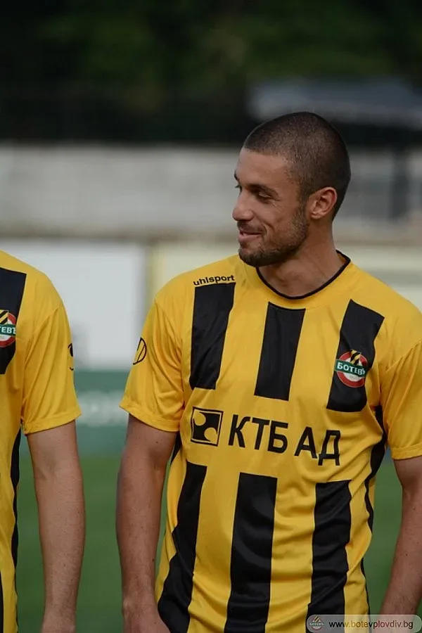 "Славия" удари 50 от Пловдив