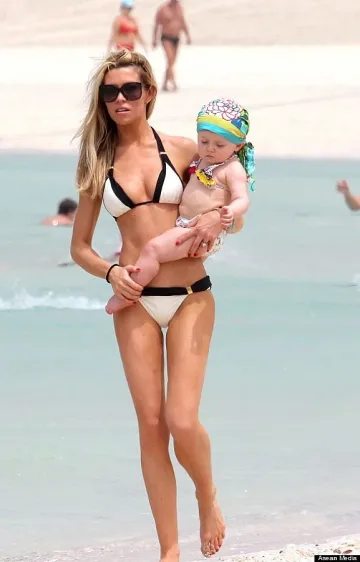 Крауч заведе гаджето в Дубай