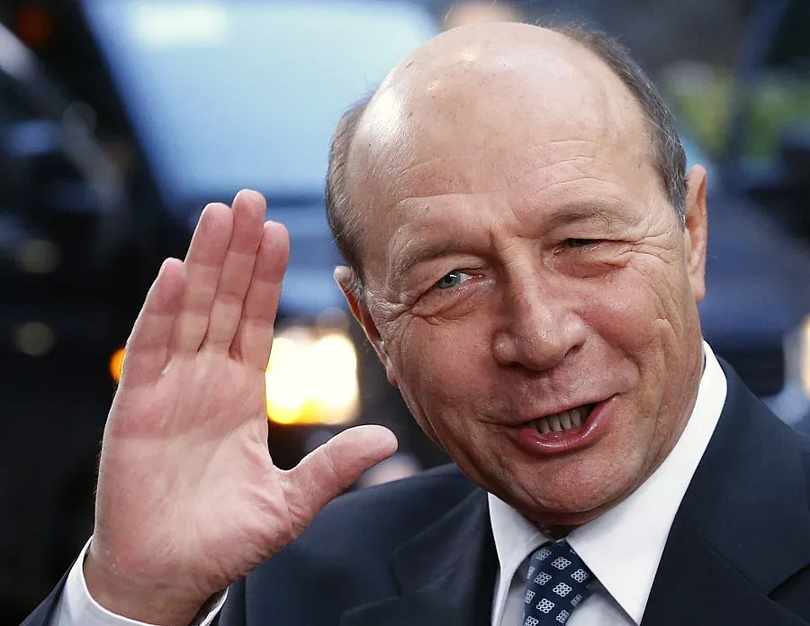 Бъсеску: Румъния трябва да се обедини с Молдова