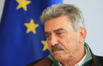 АЕЦ удължава живота на хилядниците със собствени средства