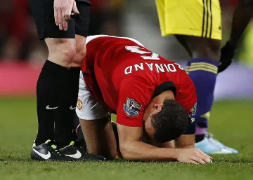 Юнайтед изхвърча от ФА Къп 