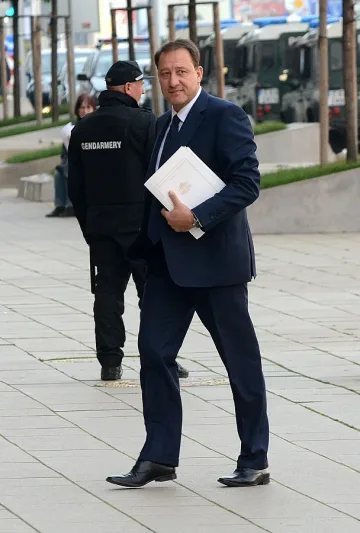 Апартаменти под пагон за 15 лева