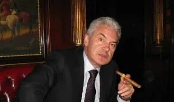 Янаки би Волен по пътешествия