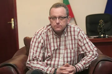 Стоянович: Трябва адекватно финансиране на читалищата