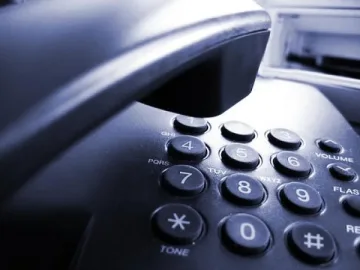 Заплашиха спешния телефон в Монтана с бомба