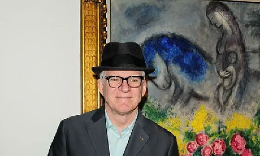 Стив Мартин дава акъл като куратор