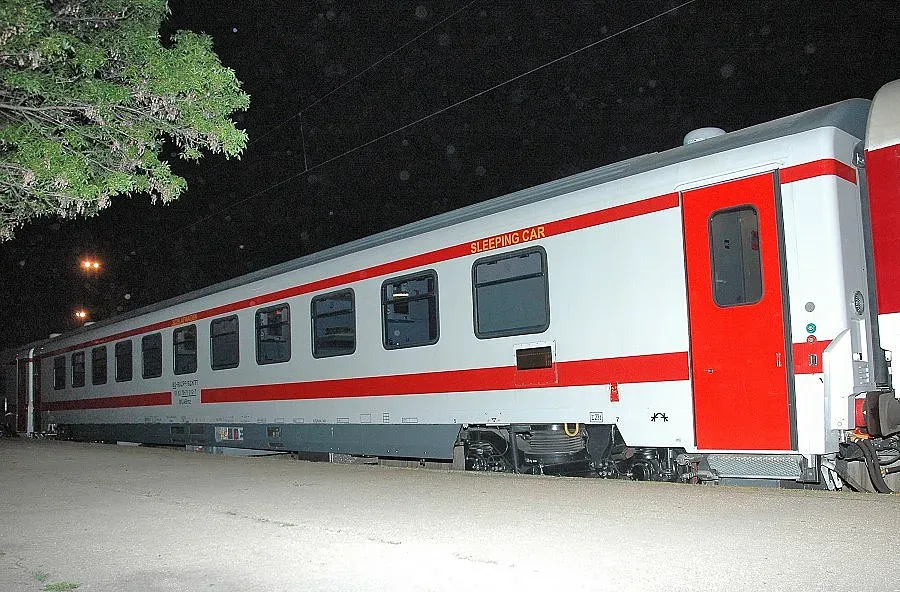 БДЖ пуска допълнителни вагони в края на празниците