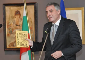 Калфин отказа на Дончева