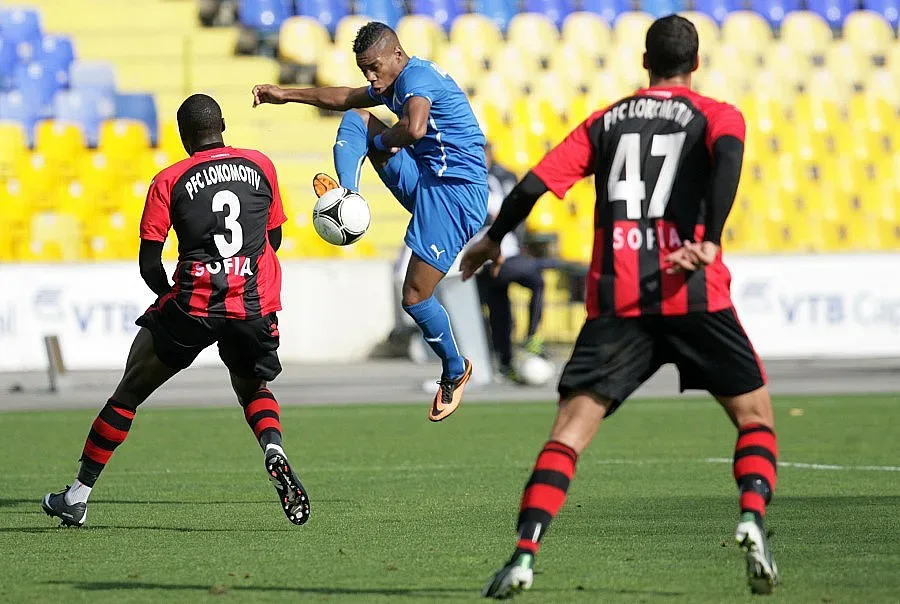 Израелци напират за Гари от "Левски"