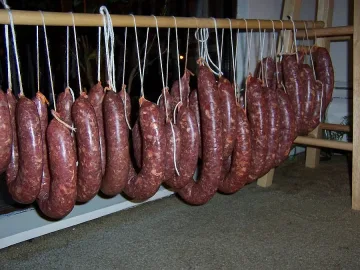 Задигнаха суджука на ямболски бизнесмен в новогодишната нощ 