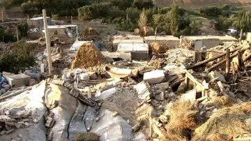 Силен трус в Иран взе жертви