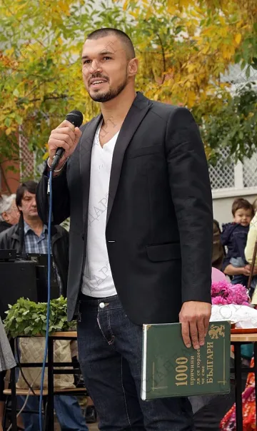 Италианци се присмяха на Валери Божинов