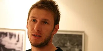 "Славия" поиска грешника Везалов