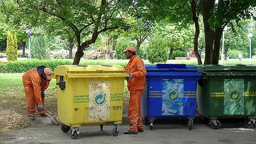 Храмовете в Пиринско без такса „смет"