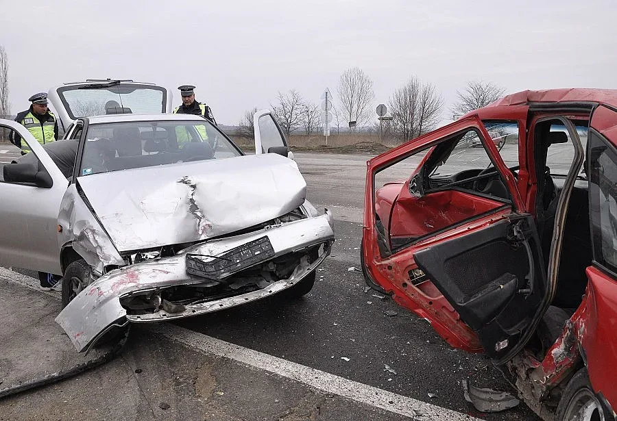 По празниците шофьори масово пият и карат