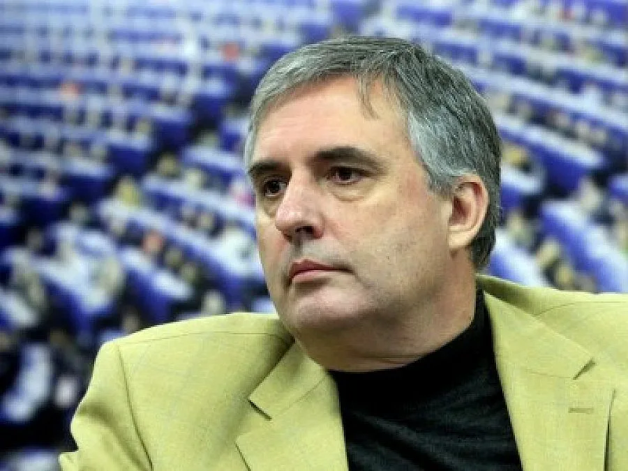 Калфин с обръщение към британците в You Tube