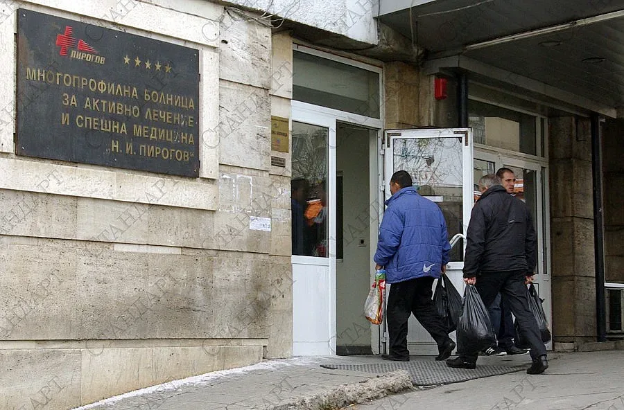 Над 2000 души потърсили помощ в Пирогов по Коледа 