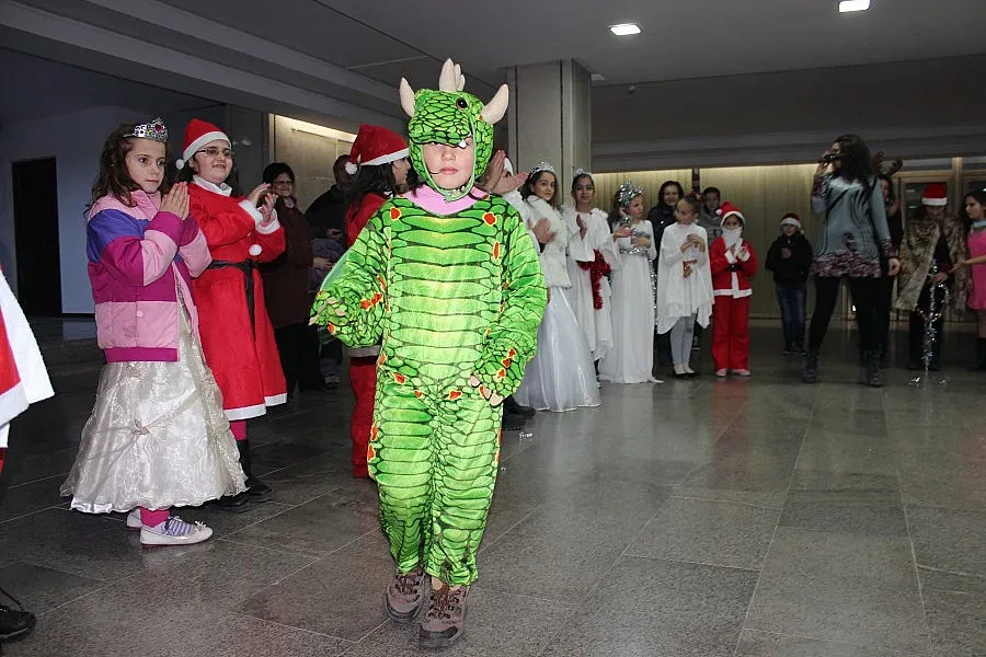 Ани и Алекс с най-добри маскарадни костюми